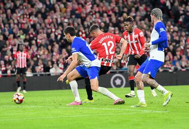 3-0. Disparo cruzado de Ohian Sancet, desvía Jan Oblak y en el rechace aparece Gorka Guruzeta para empujar el balón al fondo de la portería.
