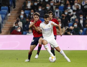 Javi Martínez y Marco Asensio.