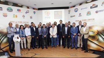 Los presidentes de los equipos de la LEB Oro, con Jorge Garbajosa.