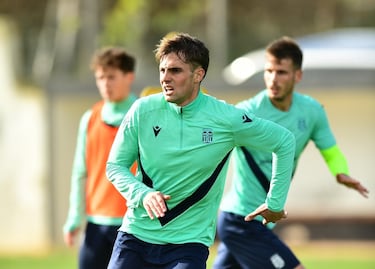 Jean Jules y Ebro, primeros fichajes