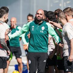 Giráldez: “Estoy muy sorprendido con el nivel de Jailson”