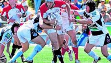 <b>DUREZA. </b>El CRC Madrid ganó en semifinales al Cetransa.