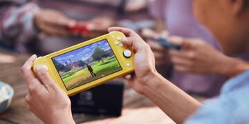 Nintendo lanzó en septiembre de 2019 Nintendo Switch Lite, un modelo solo portátil de Nintendo Switch.