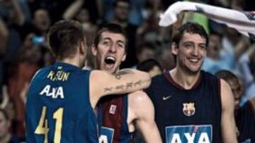 <b>ALEGRÍA JUSTIFICADA. </b>Kasun y Fran Vázquez celebran el triunfo.