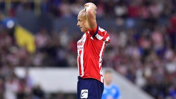 Javier Chicharito Hernandez of Guadalajara during the 13th round match between Guadalajara and Cruz Azul as part of the Liga BBVA MX, Torneo Clausura 2025 at Jalisco Stadium, on March 29, 2025 in Guadalajara, Jalisco, Mexico.