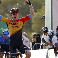 Bauhaus gana estilo F1 para inaugurar el Bahrain-McLaren