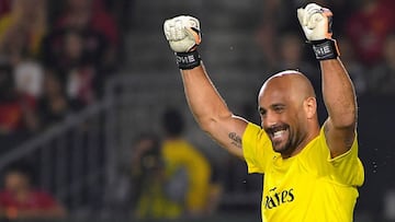 Pepe Reina, en un partido con el Mil&aacute;n.
 