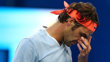 Federer se lamenta.