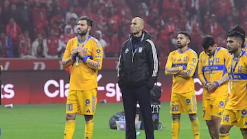 Andre-Pierre Gignac and Guido Pizarro head coach of Tigres during the final second leg match between Tigres UANL and Toluca, as part of the Liga BBVA MX, Torneo Apertura 2025 at Nemesio Diez Stadium, on December 14, 2025 in Toluca, Estado de Mexico, Mexico.