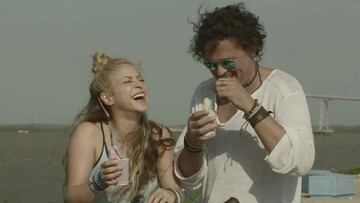 Carlos Vives cuenta c車mo est芍 Shakira tras su separaci車n de Piqu谷