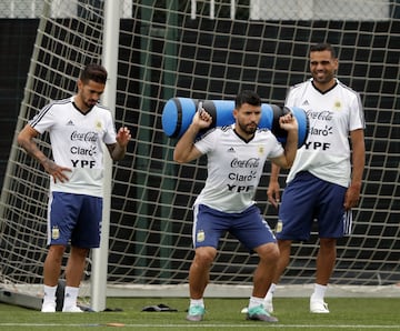 Barcelona 05 Junio 2018, Espaa
Entrenamiento de la Seleccion Argentina en el predio del Barcelona, Joan Gamper.
LANZINO, AGUERO Y MERCADO
Foto Ortiz Gustavo
