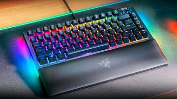 Razer Blackwidow v4 75% impresiones