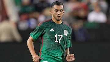 Luis Chávez, el mejor jugador de México en el Mundial de Qatar 2022, Alexis Vega, el peor