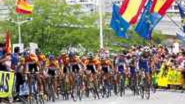 EL MEJOR EQUIPO. La selección española controló perfectamente la carrera y fue un bloque que apostó enteramente por Óscar Freire.