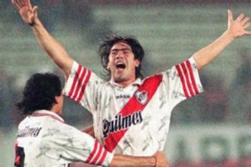 Marcelo Salas fue nominado dos veces. Primero en 1997 al FIFA World Player cuando estaba en River Plate -sacó 12 votos- y después en al Balón de Oro de France Football, 1999, cuando defendía a la Lazio.