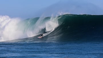 Marejadas dieron vida a “estadio natural olímpico” de surf en Punta de Lobos
