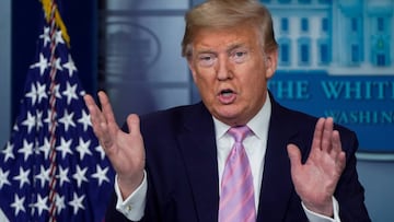 FILE PHOTO: U.S. President Donald Trump addresses the daily coronavirus task force briefing in the press briefing room at the White House in Washington, U.S., April 4, 2020. REUTERS/Joshua Roberts/File Photo