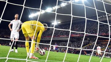 Sevilla's Spanish defender #04 Sergio Ramos (L) reacts to scoring an owngoal during the Spanish Liga football match between FC Barcelona and Sevilla FC at the Estadi Olimpic Lluis Companys in Barcelona on September 29, 2023. (Photo by Pau BARRENA / AFP)