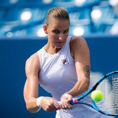 Solventes estrenos de Pliskova, Sakkari, Bencic y Barty