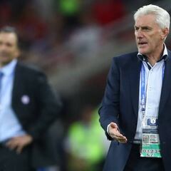 DT de Camerún: "Chile se impuso gracias a su calidad y experiencia"