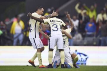 La crónica en imágenes del primer capítulo del Clásico