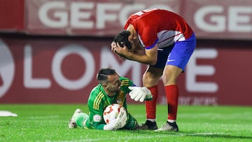 Manin tuvo una de las ocasiones más claras del partido.