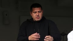 Los hinchas de Boca, contra Riquelme: los mensajes que ponen en jaque al presidente ‘xeneize’