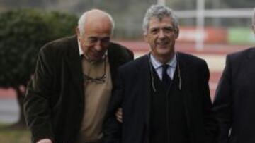 Ángel María Villar, junto a Asensi, que fue compañero suyo en la Selección.