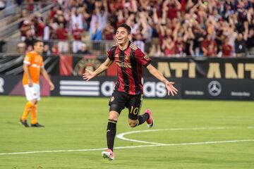 Uno de los mejores jugadores de la liga sin lugar a dudas. Rápido, desequilibrante, con gol y asistencias. El ataque de Atlanta United lo comanda él junto a Josef Martínez y Ezequiel Barco.