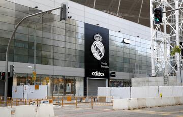 Poco a poco el 'nuevo' Santiago Bernabéu va cogiendo forma. Las obras de remodelación del estadio del conjunto blanco continúan un ritmo imparable. 