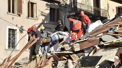 Un terremoto de magnitud 6,2 ha sacudido el centro de Italia esta madrugada.