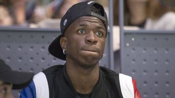 Vinicius, en la grada de la Caja Mágica durante la Copa Davis.