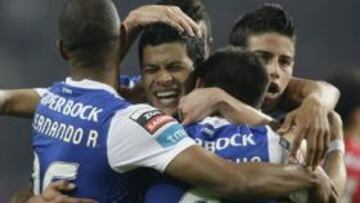 El Oporto recupera el liderato gracias a "Hulk"