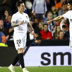 Santi Mina saca su instinto y Guedes está de vuelta