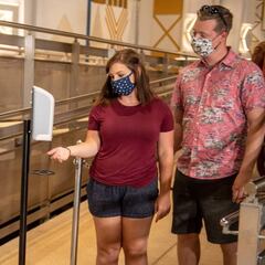 El coronavirus ahoga a EE UU: 4 medidas malas y 3 buenas contra la pandemia