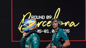 Fernando Alonso en Barcelona, donde sum¨® sus primeros puntos de la temporada de F¨®rmula 1 con Aston Martin.
