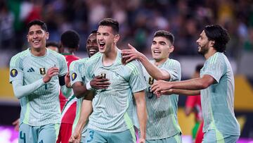 México mejora y vence a Surinam; FDP analiza