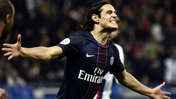 El PSG se acerca al Niza gracias a un doblete de Cavani