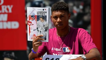 MLB Commissioner Rob Manfred and London Mayor Sadiq Khan announce a partnership that will see baseball in the British capital for the next five years.