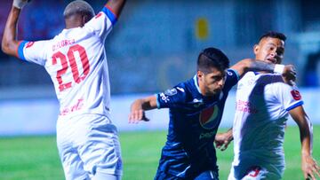 Motagua sac&oacute; ventaja en el duelo de ida de la final de la liguilla en el f&uacute;tbol hondure&ntilde;o, donde Olimpia buscar&aacute; remontar para evitar la &ldquo;final&iacute;sima&rdquo; y consagrarse tricampeones de liga.