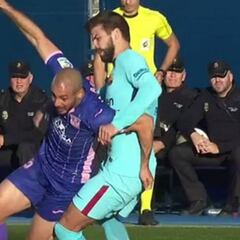 Piqué, cinco amarillas en Liga y ocho este curso, baja en Mestalla