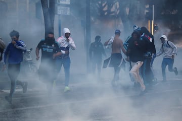 Batalla campal entre los ultras del Marsella y la policía