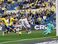 Acción del 2-0.