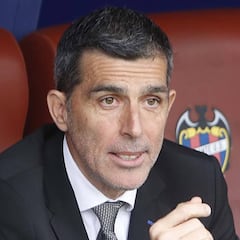 Baraja aprieta para salir y el Málaga avanza con Muñiz