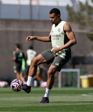 Mbappé.