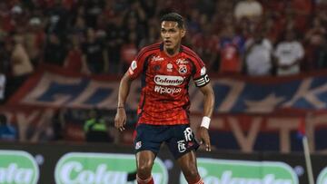 Homer Martínez jugando para el Independiente Medellín.