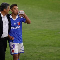 ¿Renunciar e ir a Liga de Quito? Escobar aclara su futuro en la U