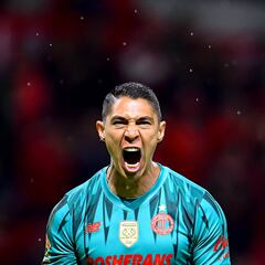 Sergio Ramos, uno más a la lista de Hugo González