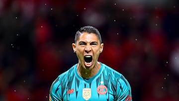 Hugo Gonzalez of Toluca during the 10th round match between Toluca and Monterrey as part of the Liga BBVA MX, Torneo Apertura 2025 at Nemesio Diez Stadium, on September 24, 2025 in Toluca, Estado de Mexico, Mexico.