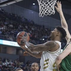 El Valencia descarta a Mickey tras fichar a Derrick Williams